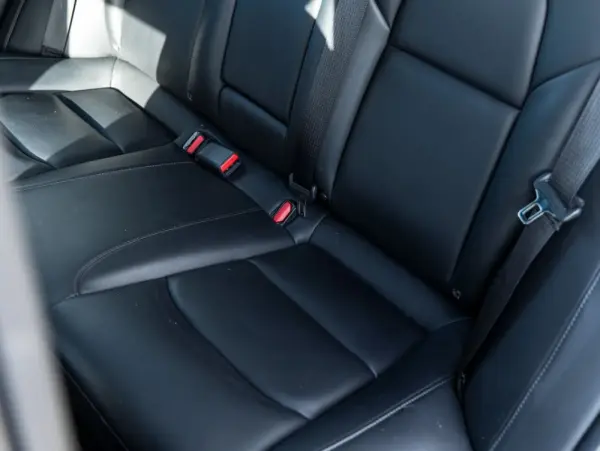 Tesla Model 3 Long-Range Dual Motor AWD 15