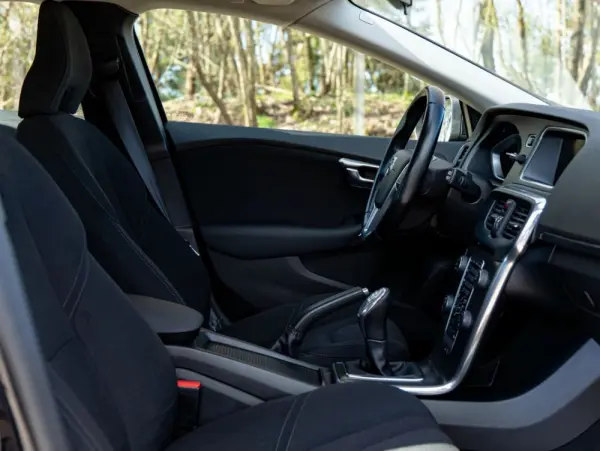 Volvo V40 1.6 D2 Kinetic 18