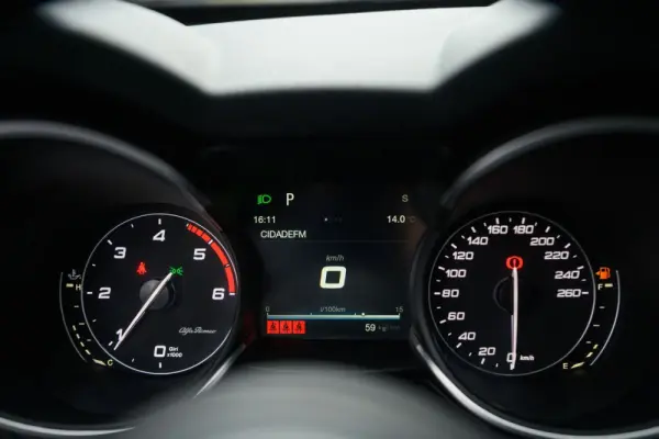 Alfa Romeo Stelvio 2.2 D Super AT8 Q4 28