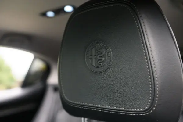 Alfa Romeo Stelvio 2.2 D Super AT8 Q4 53