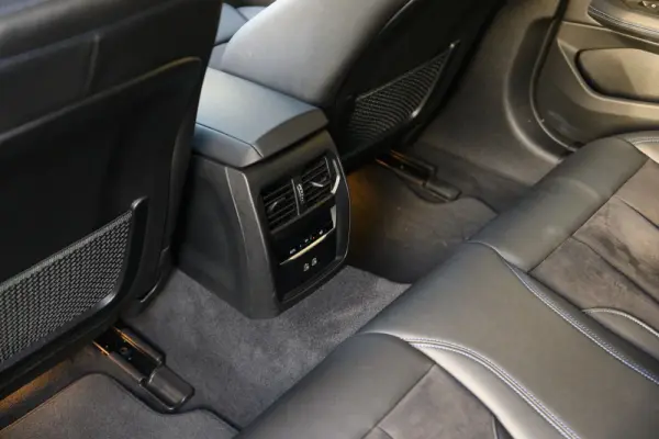 BMW i4 eDrive35 Gran Coupe M Sport 26