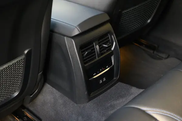 BMW i4 eDrive35 Gran Coupe M Sport 28