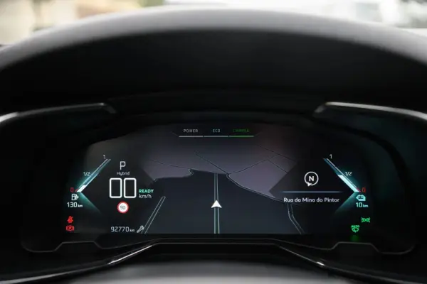 DS DS7 Crossback E-Tense Performance Line EAT8 44