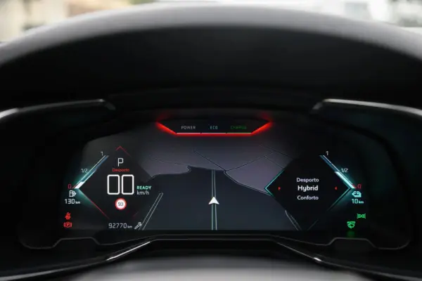 DS DS7 Crossback E-Tense Performance Line EAT8 46