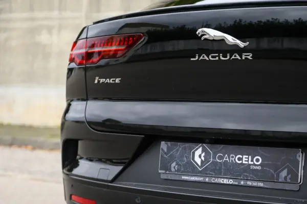 Jaguar I-Pace EV400 R-Dynamic HSE AWD 11