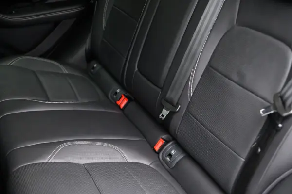 Jaguar I-Pace EV400 R-Dynamic HSE AWD 30