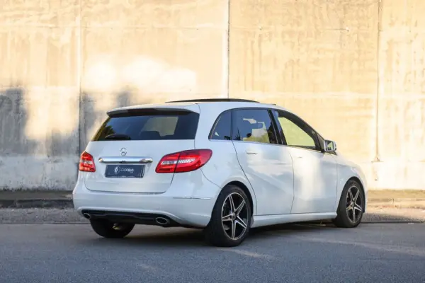 Mercedes-Benz B 180 (CDI) d 7G-DCT Urban 5