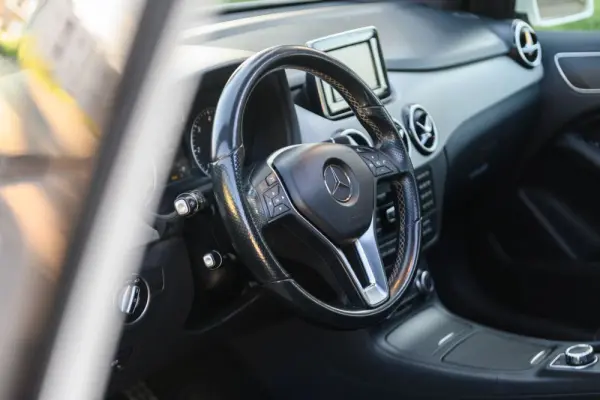 Mercedes-Benz B 180 (CDI) d 7G-DCT Urban 18