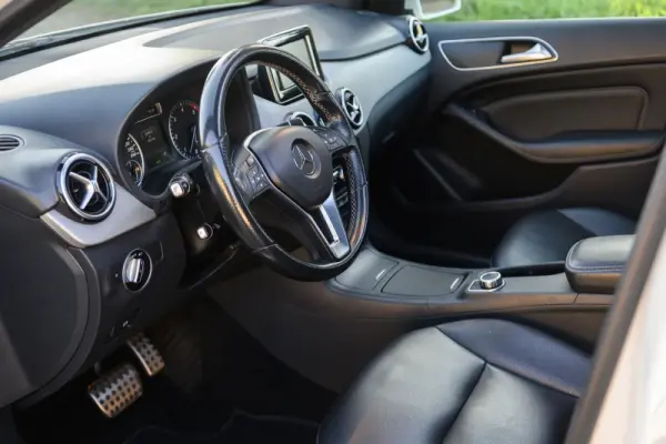 Mercedes-Benz B 180 (CDI) d 7G-DCT Urban 17