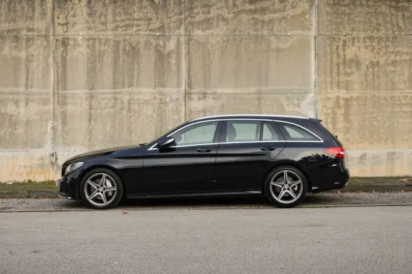 Mercedes-Benz C 220 d AMG Line Aut. 7