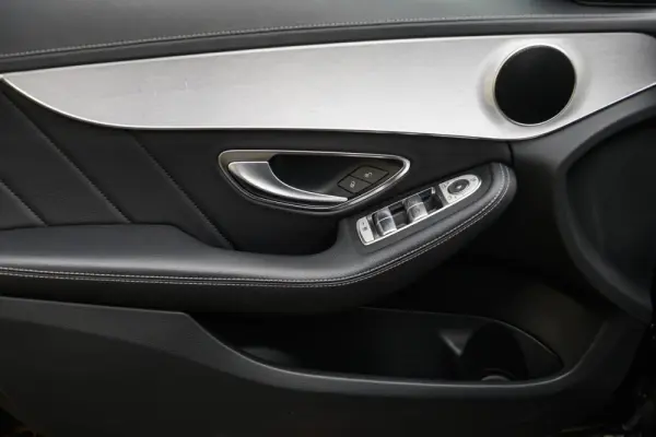 Mercedes-Benz C 220 d AMG Line Aut. 12