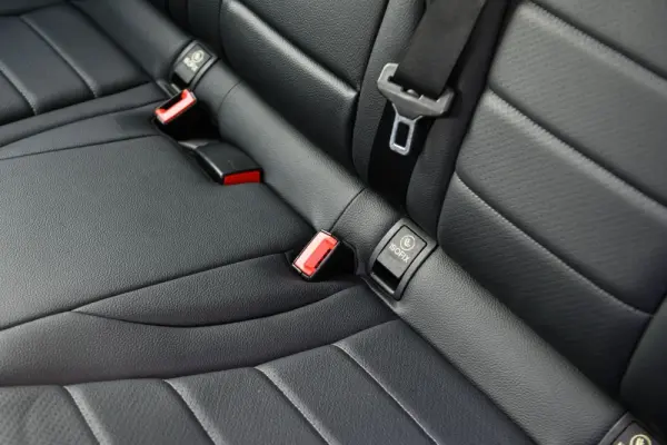 Mercedes-Benz C 220 d AMG Line Aut. 17