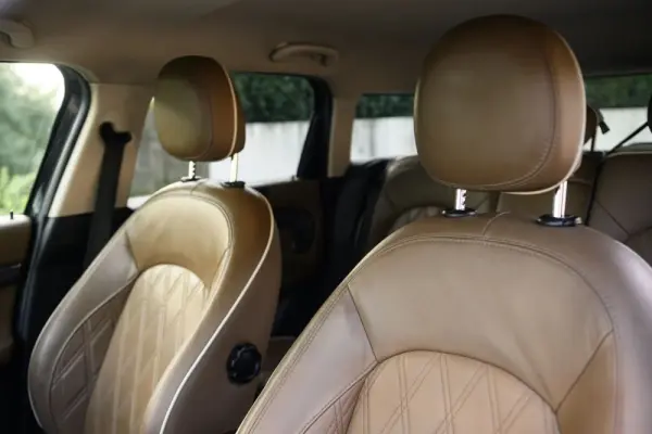 MINI Countryman Cooper SE ALL4 Auto 19