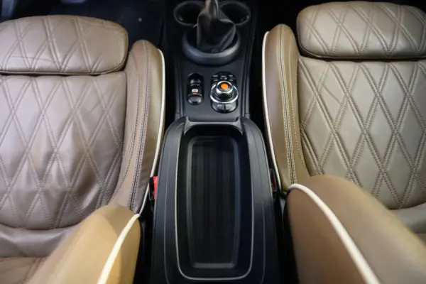 MINI Countryman Cooper SE ALL4 Auto 41