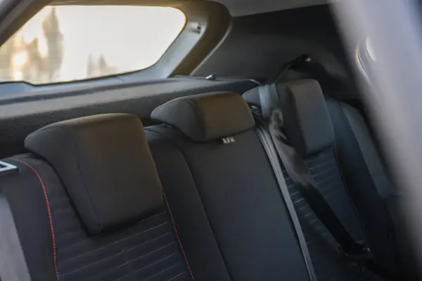 Peugeot 2008 1.2 PureTech Allure Pack 24