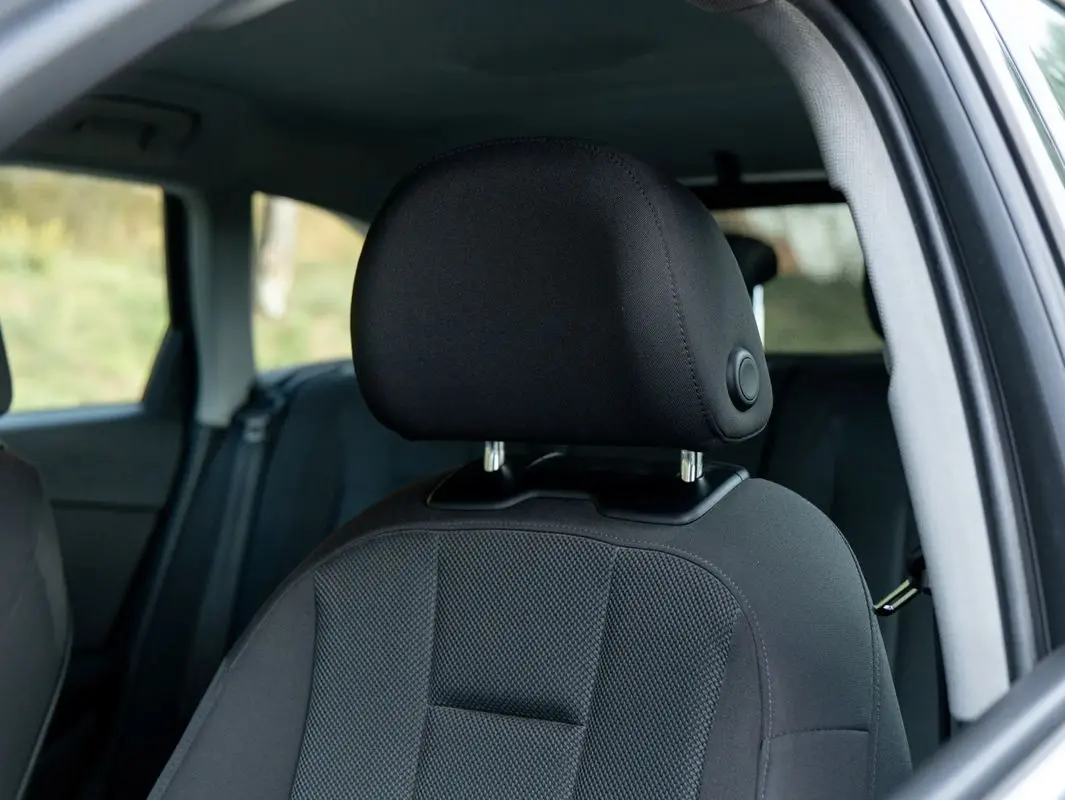 Audi A4 Avant 35 TDI S tronic 14