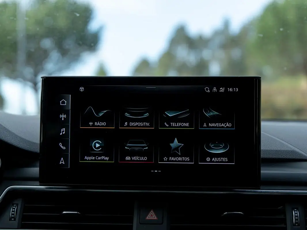 Audi A4 Avant 35 TDI S tronic 23