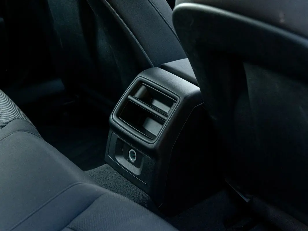 Audi A4 Avant 35 TDI S tronic 29