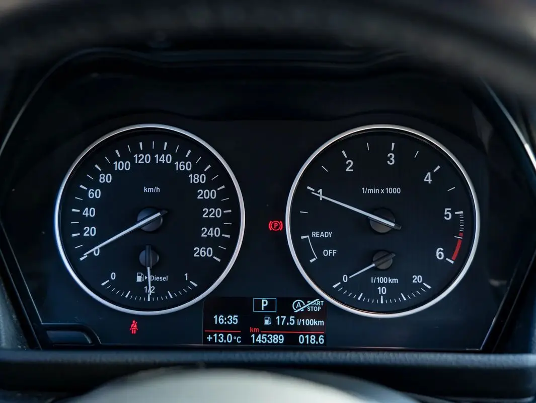 BMW 216 Gran Tourer d Aut. Sport Line 26