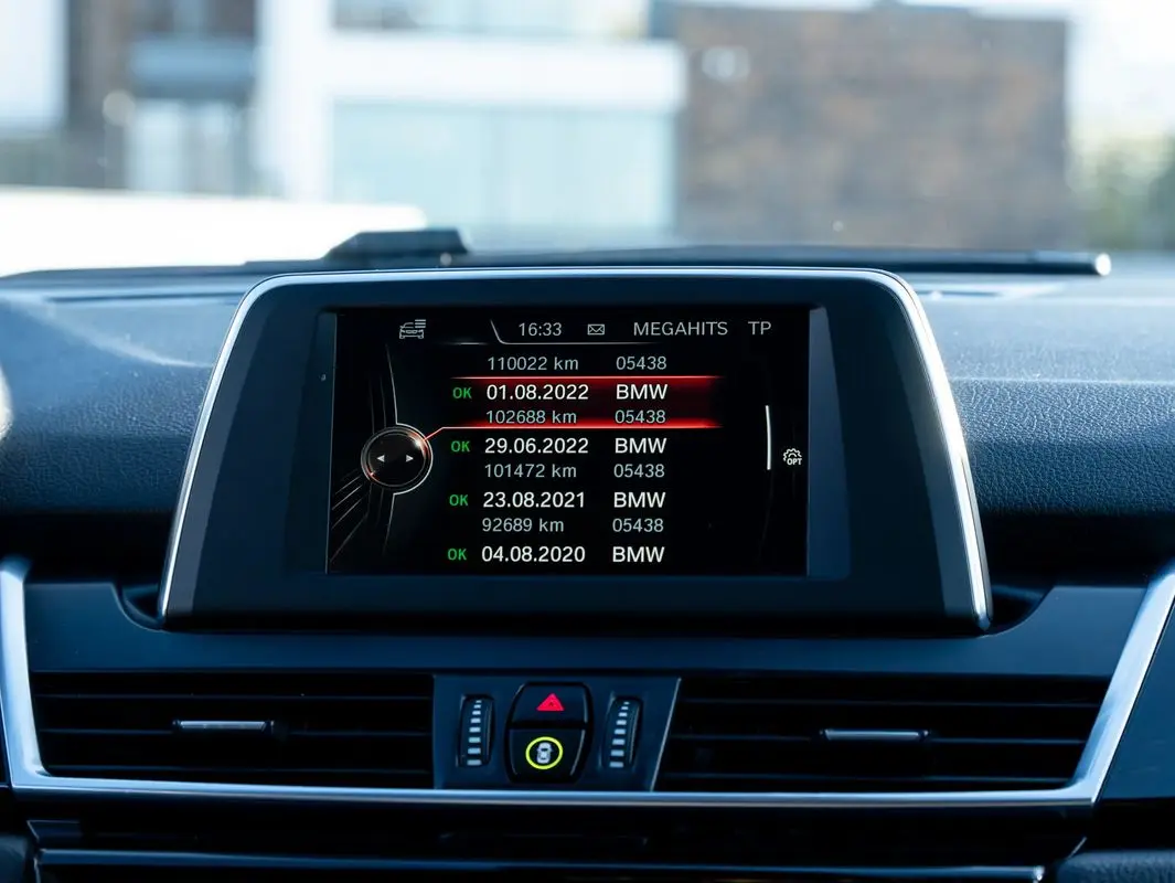 BMW 216 Gran Tourer d Aut. Sport Line 30