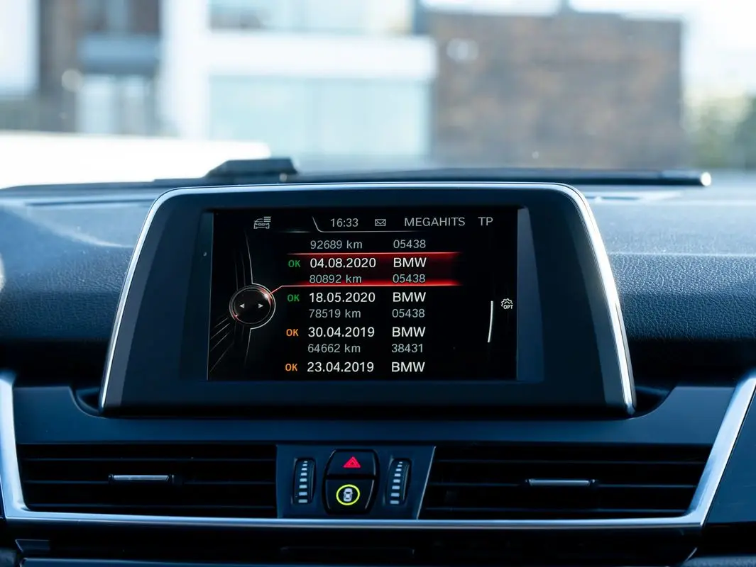 BMW 216 Gran Tourer d Aut. Sport Line 31