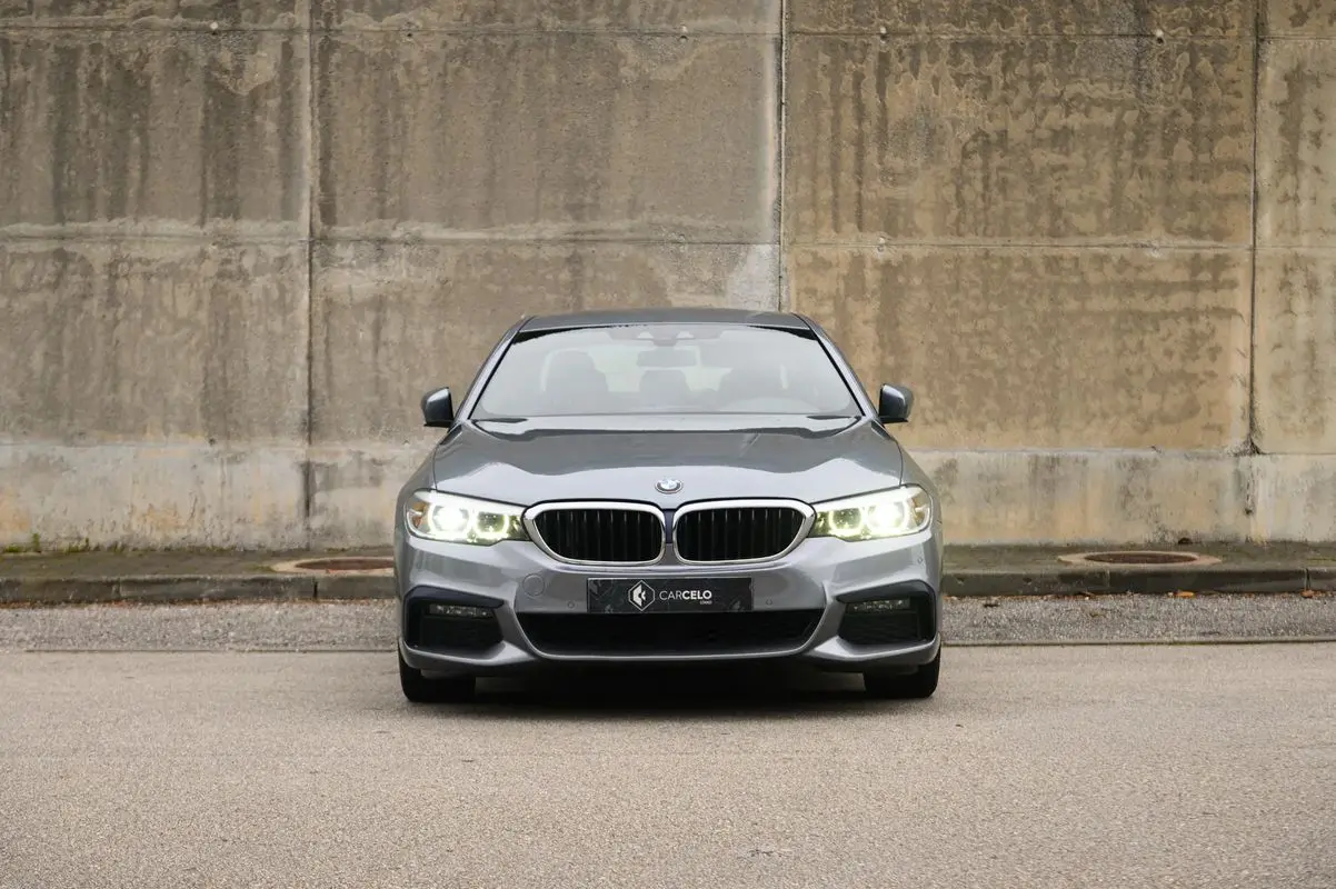 BMW 520 d Pack M Auto 3