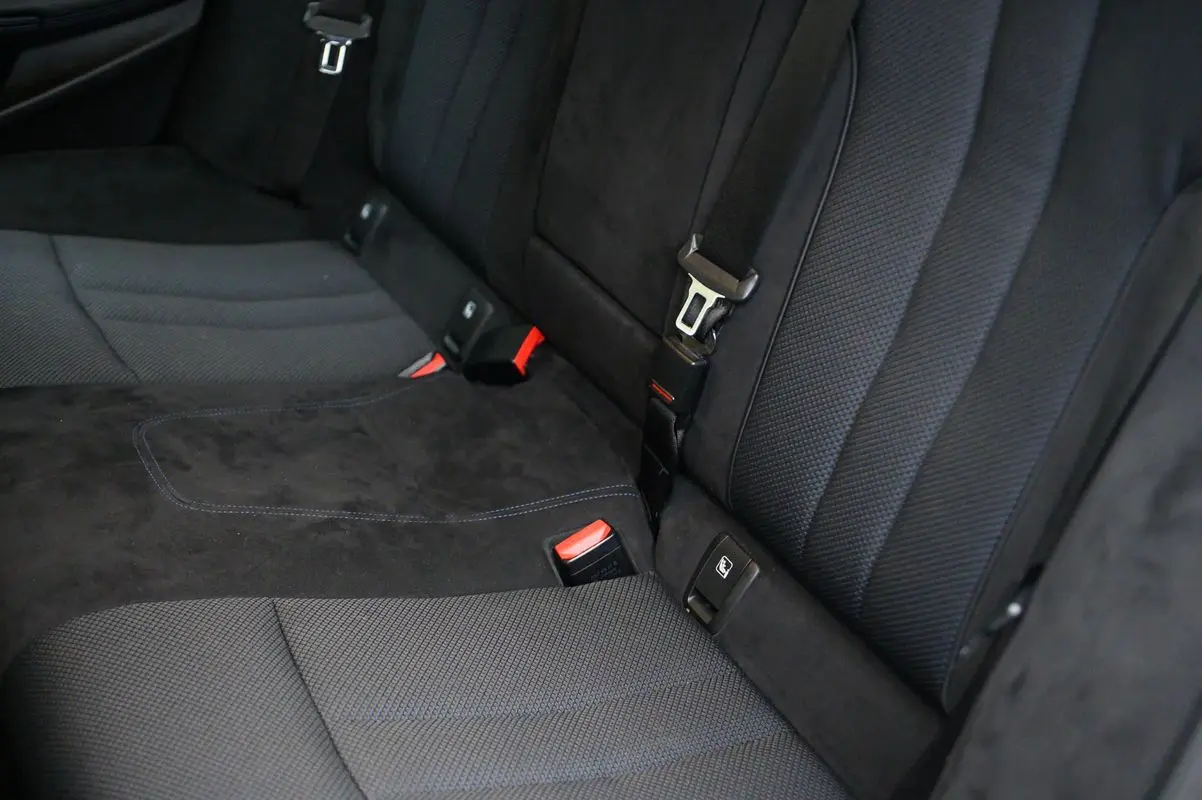 BMW 520 d Pack M Auto 17