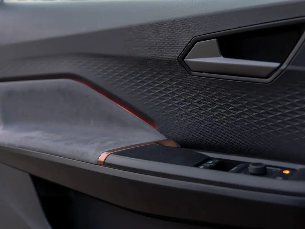 Cupra Born 170kW/58kWh Edition Dynamic 48