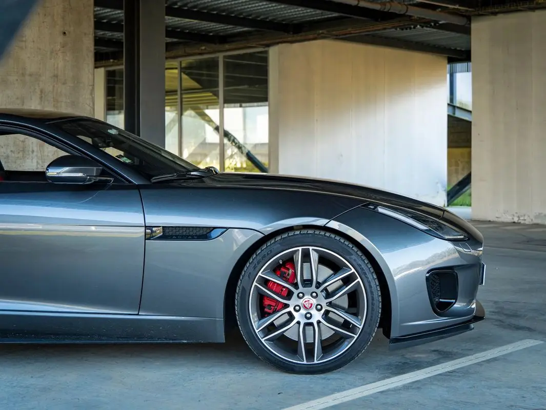 Jaguar F-Type 3.0 V6 S/C R-Dynamic Aut. 16
