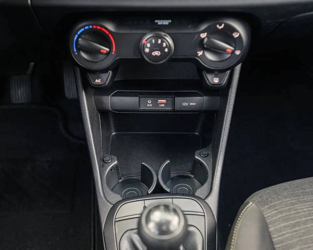 Kia Picanto 1.0 CVVT Urban 17