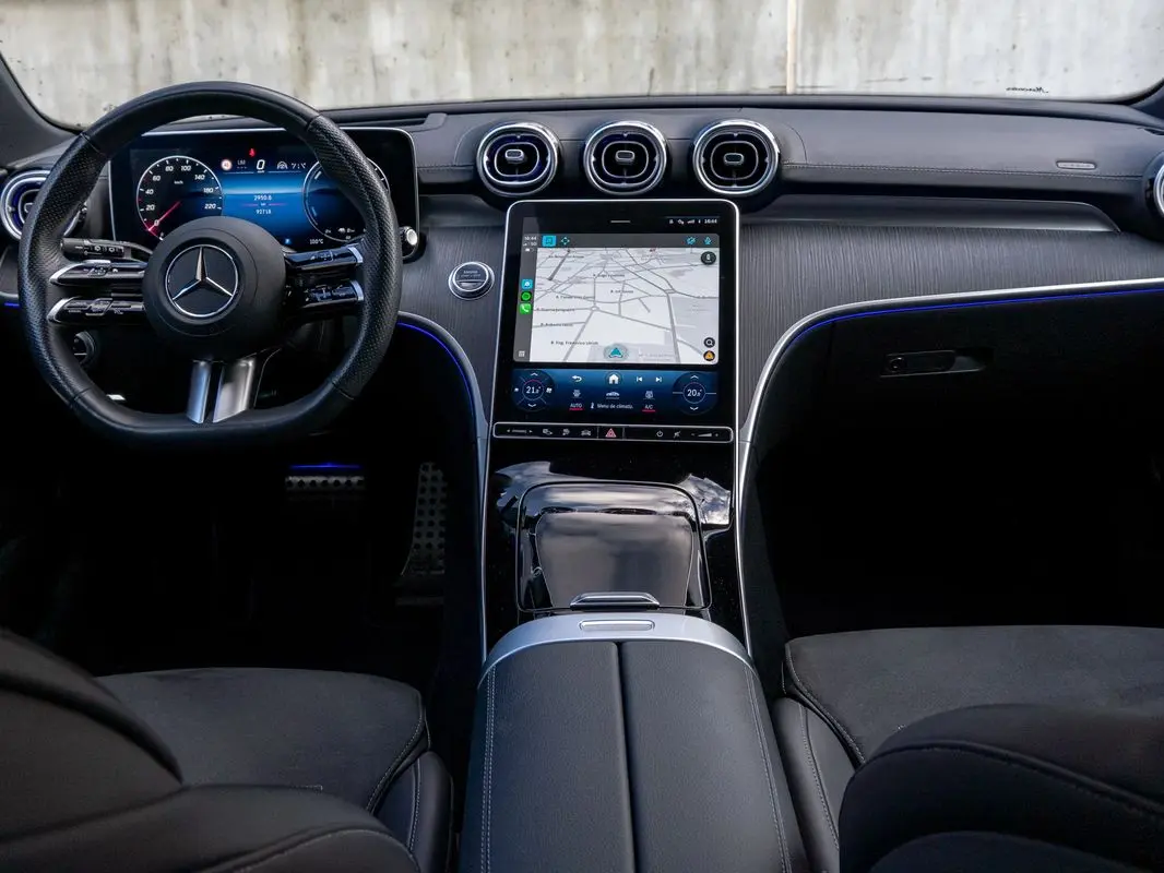 Mercedes-Benz C 300 e AMG Line 36