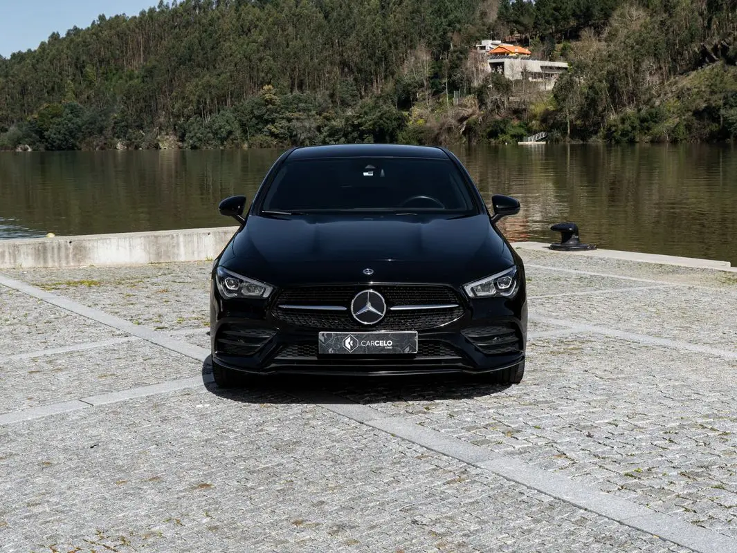 Mercedes-Benz CLA 250 3