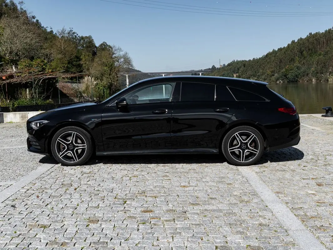 Mercedes-Benz CLA 250 7