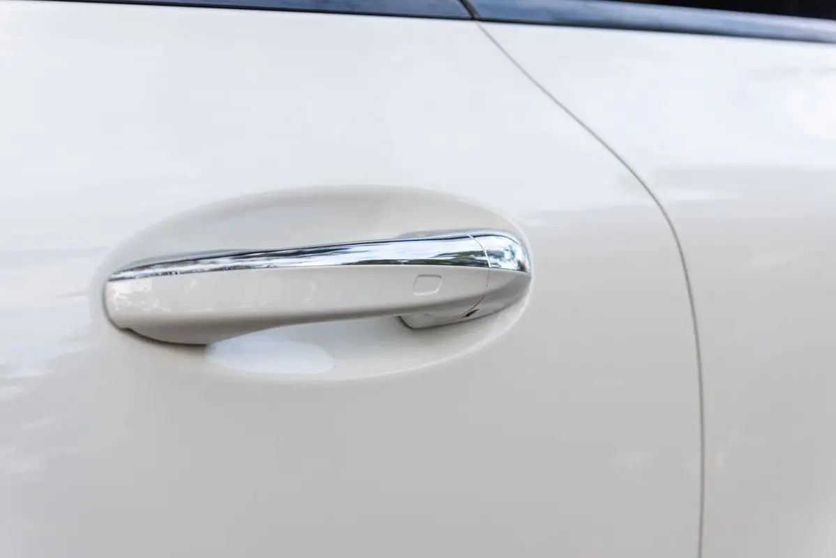 Mercedes-Benz E 220 d AMG Line Aut. 14