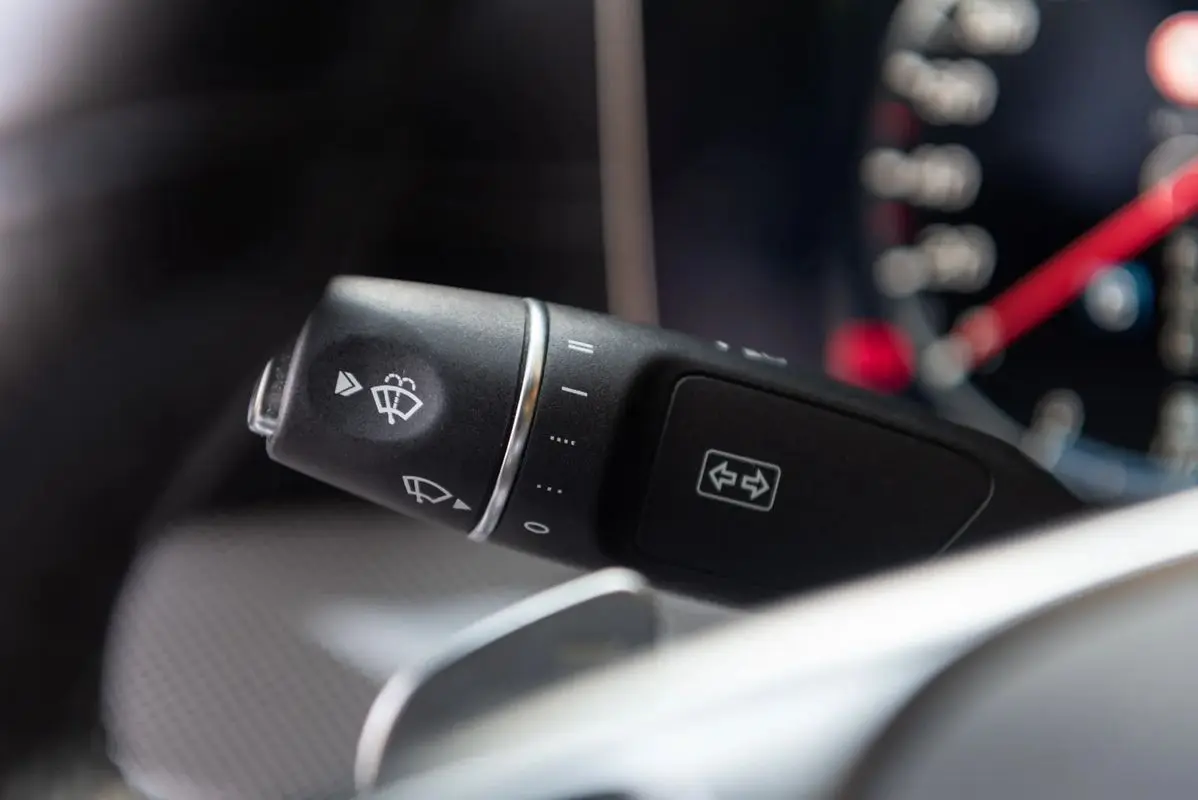 Mercedes-Benz E 220 d AMG Line Aut. 42