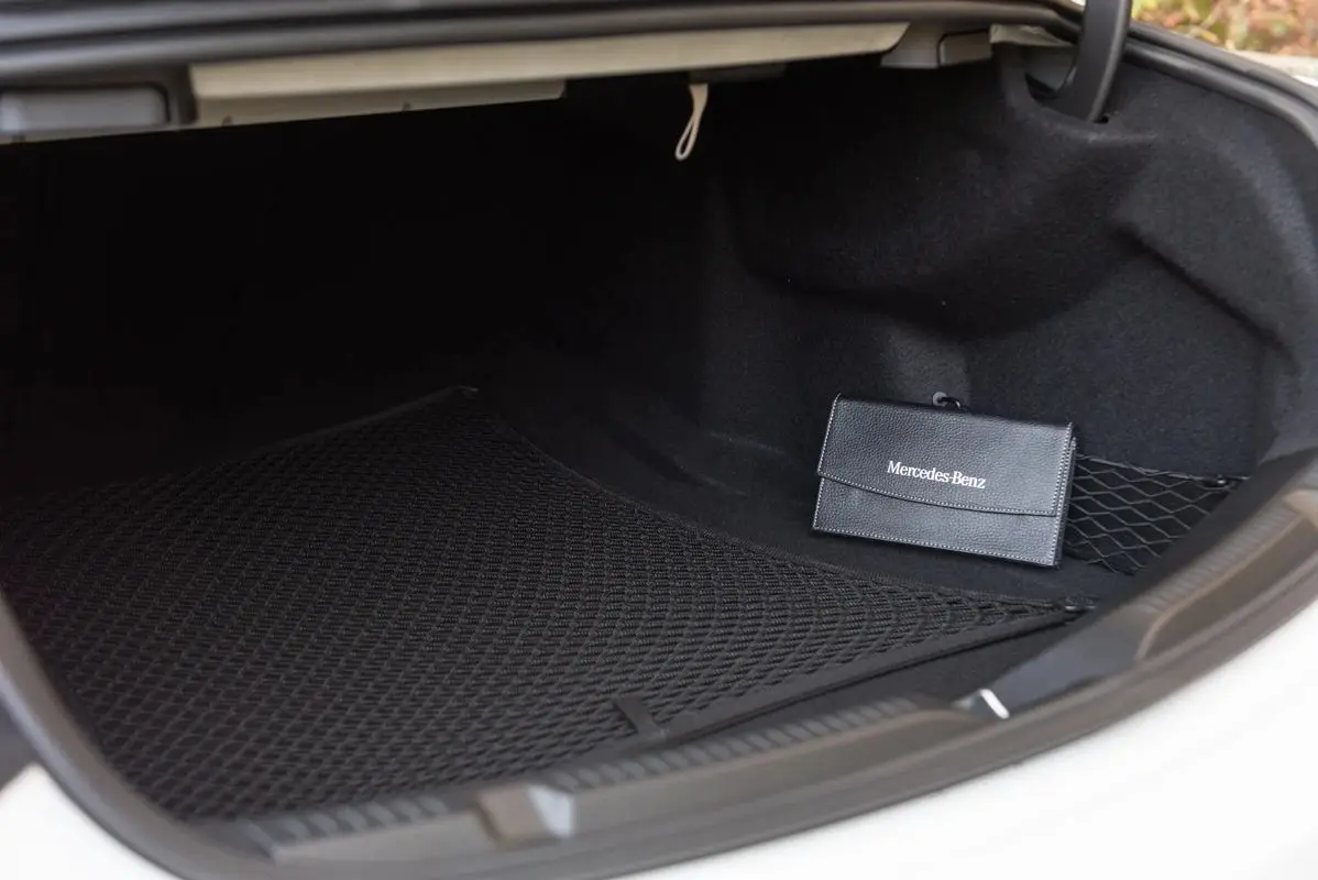 Mercedes-Benz E 220 d AMG Line Aut. 57