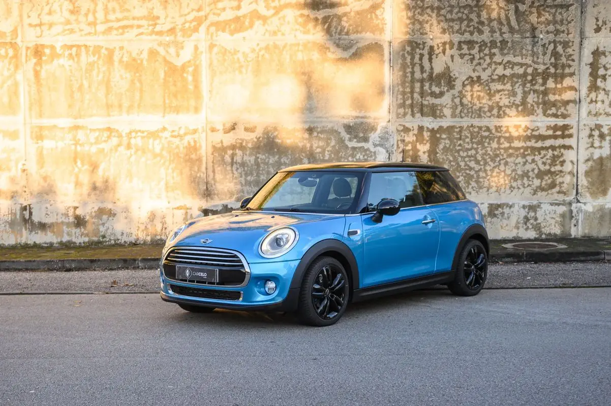 MINI 3 Portas Cooper D 2