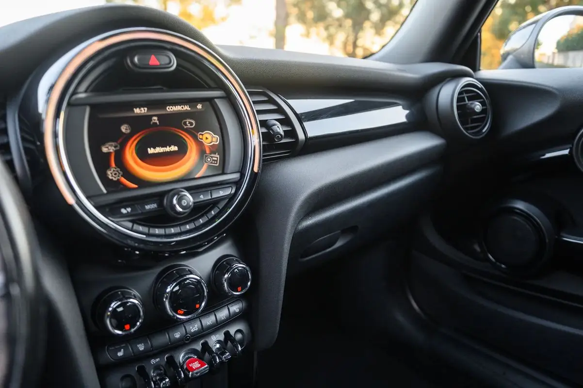 MINI 3 Portas Cooper D 20