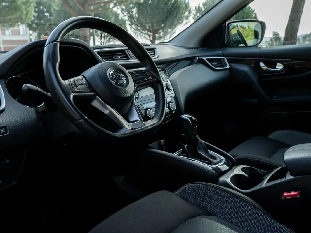 Nissan Qashqai 1.5 dCi DCT N-CONNECTA 16