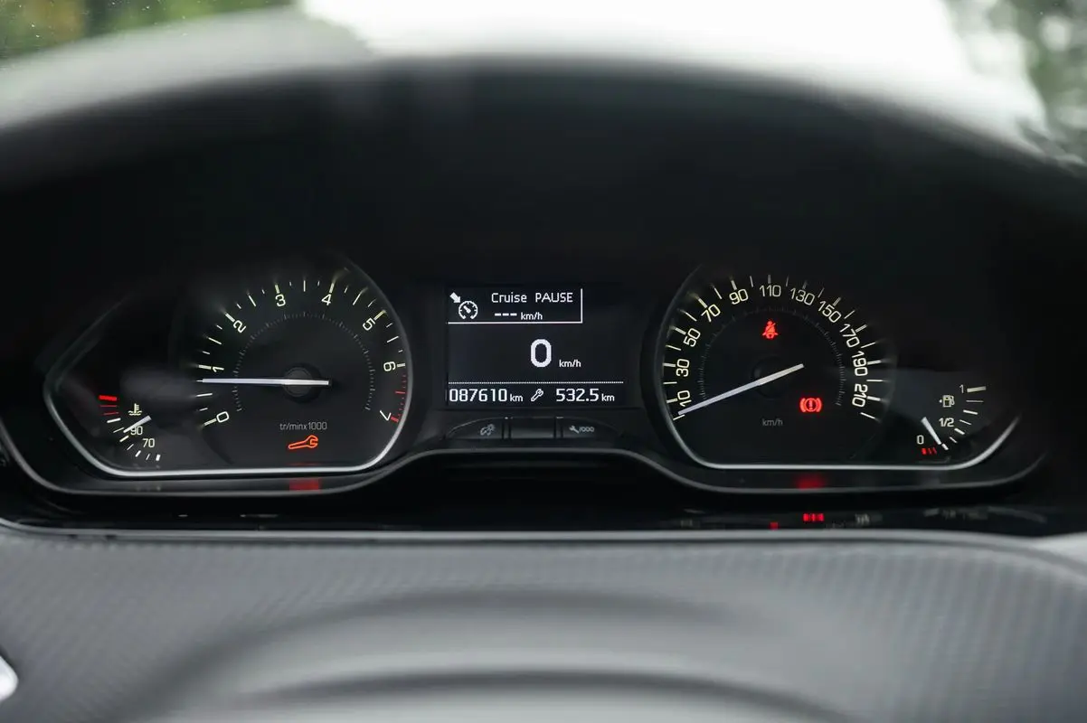 Peugeot 208 1.2 PureTech GT Line 22