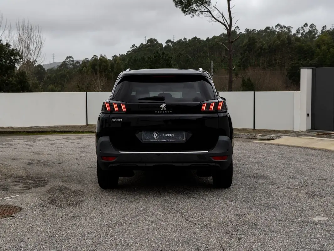 Peugeot 5008 1.5 BlueHDi Allure EAT8 6