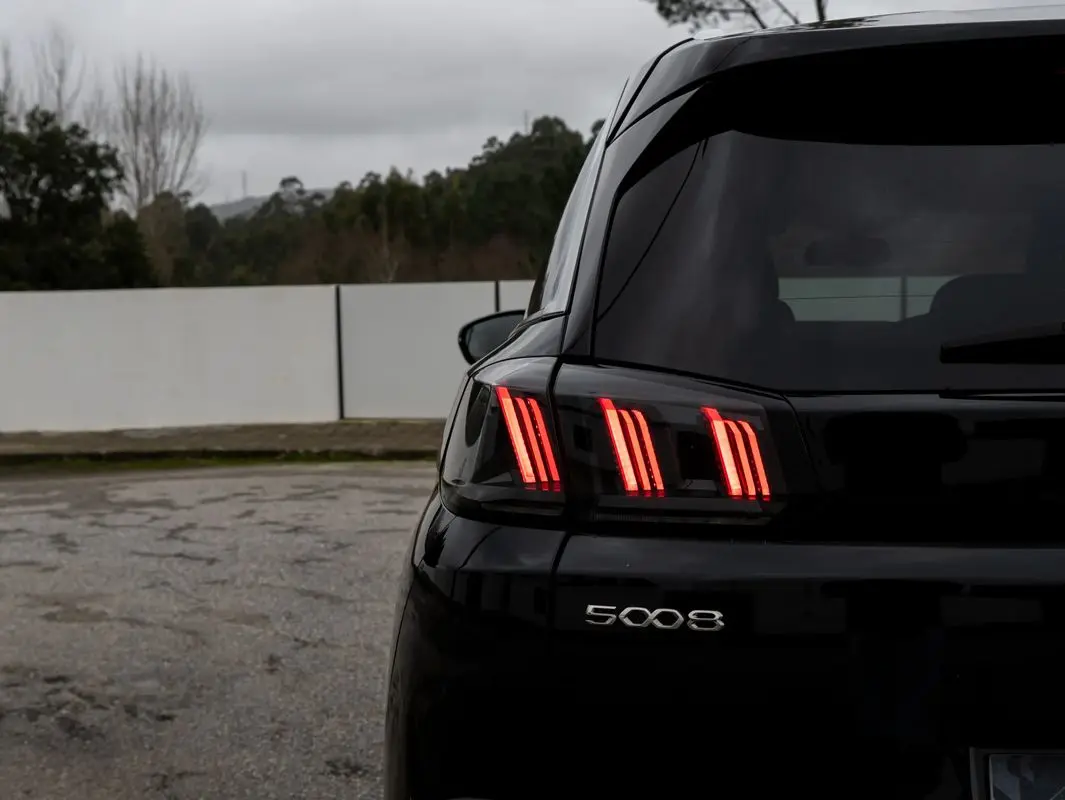 Peugeot 5008 1.5 BlueHDi Allure EAT8 8