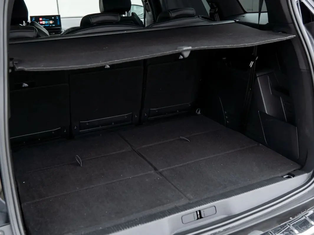 Peugeot 5008 1.5 BlueHDi Allure EAT8 33