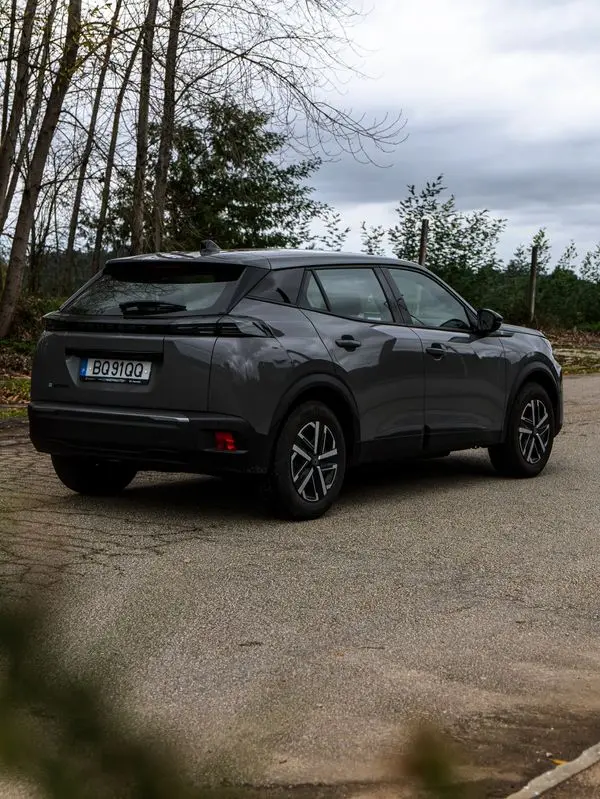 Peugeot e-2008 54 kWh Active 5