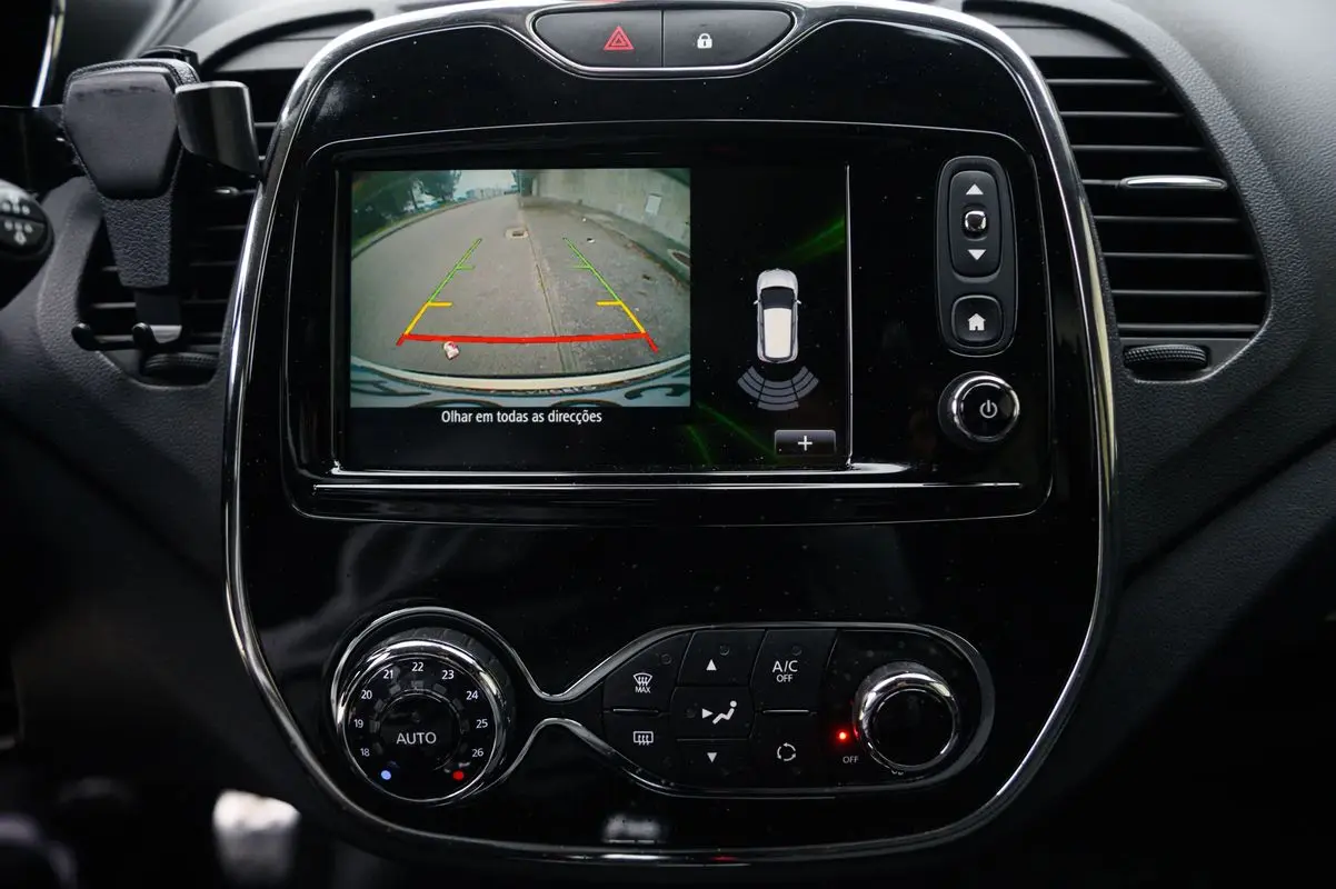 Renault Captur 1.5 dCi Exclusive 21