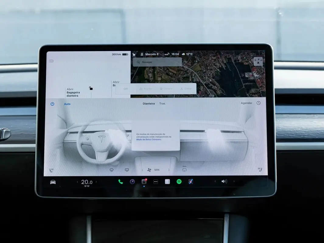 Tesla Model 3 Long-Range Dual Motor AWD 20