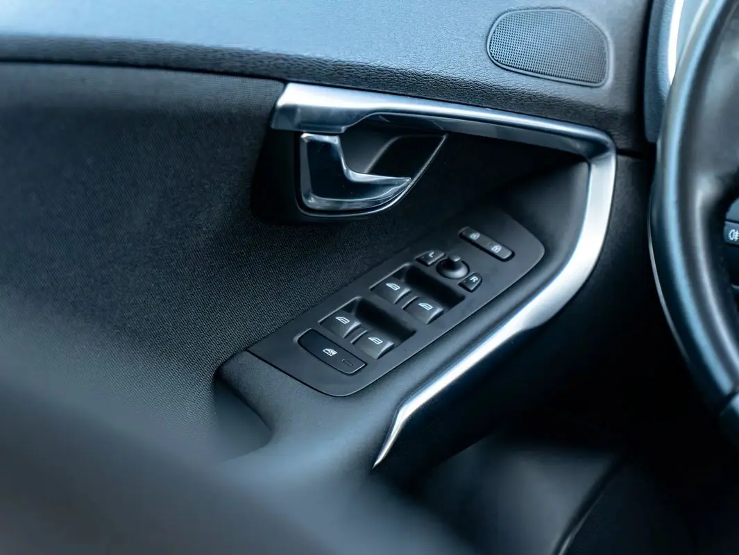 Volvo V40 1.6 D2 Kinetic 26