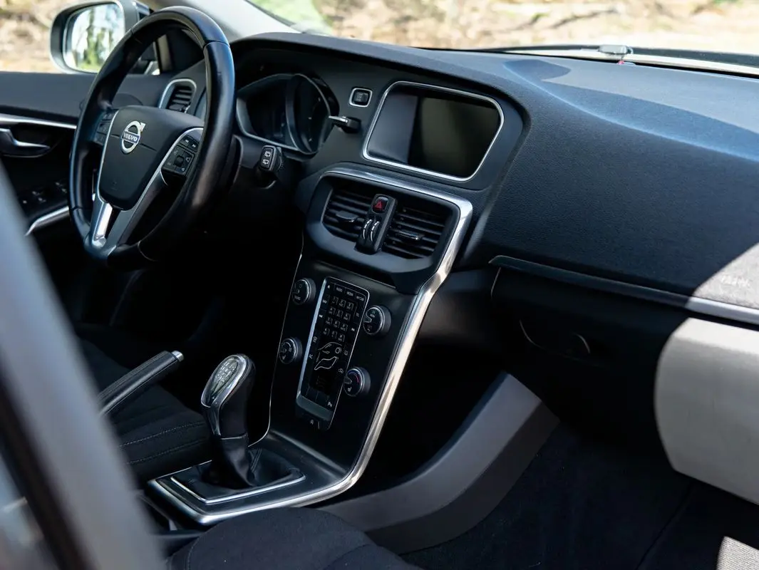 Volvo V40 1.6 D2 Kinetic 29