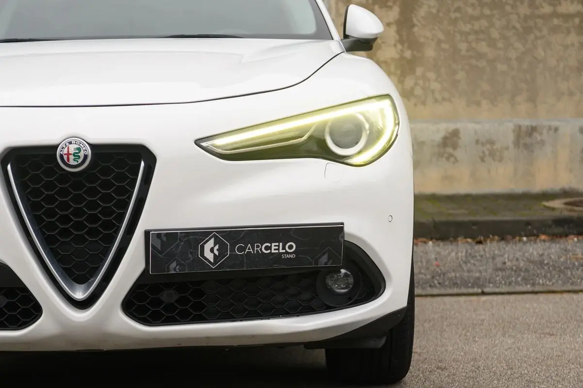 Alfa Romeo Stelvio 2.2 D Super AT8 Q4 9
