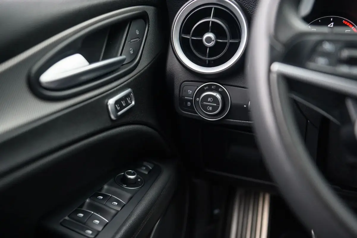 Alfa Romeo Stelvio 2.2 D Super AT8 Q4 29